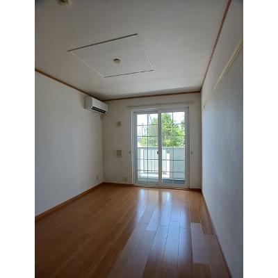 タイ夢ハウスⅠ 102【管理NO：1-014028301-01020】 ★家具家電は申し込み後に搬入します★ ★2026年10月下旬入居可能★の物件画像