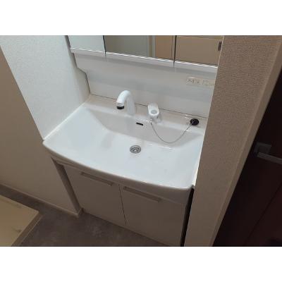 サンリット　マーク 102【管理NO：1-027343501-01020】 ★家具家電は申し込み後に搬入します★ ★2026年11月下旬入居可能★の物件画像