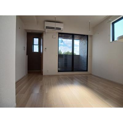 ボン　ボヤージュ 305【管理NO：1-027674501-03050】 ★家具家電は申し込み後に搬入します★ ★2026年11月中旬入居可能★の物件画像