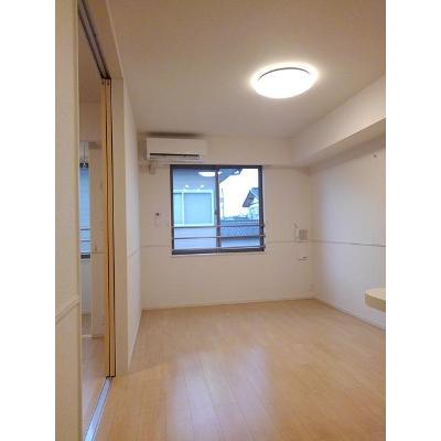 プレジールⅠ 203【管理NO：1-025039401-02030】 ★家具家電は申し込み後に搬入します★ ★2026年12月中旬入居可能★の物件画像