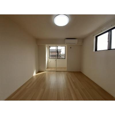 ラ・ルミエール 205【管理NO：1-026730401-02050】 ★家具家電は申し込み後に搬入します★ ★2026年10月下旬入居可能★の物件画像