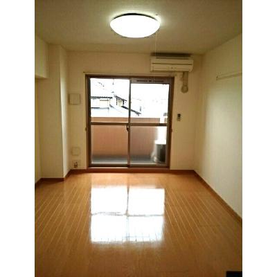 東和第一ビル 211【管理NO：1-015171701-02110】 ★家具家電は申し込み後に搬入します★ ★2026年10月下旬入居可能★の物件画像
