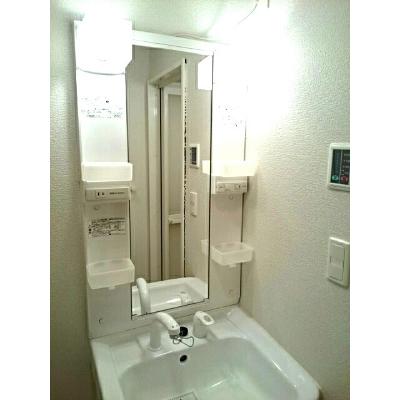 東和第一ビル 211【管理NO：1-015171701-02110】 ★家具家電は申し込み後に搬入します★ ★2026年10月下旬入居可能★の物件画像