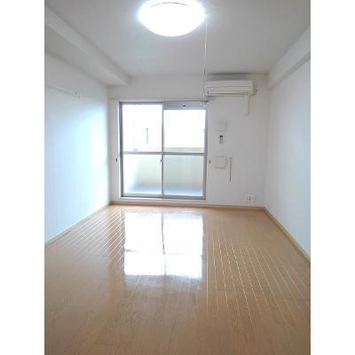 グランツ・フィオーレ 202【管理NO：1-015497901-02020】 ★家具家電は申し込み後に搬入します★ ★2026年11月上旬入居可能★の物件画像