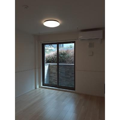 アイビー　ヴィラ　南葉山 102【管理NO：1-026055901-01020】 ★家具家電は申し込み後に搬入します★の物件画像