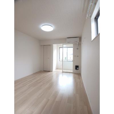ウィステリア　リズム 105【管理NO：1-027525801-01040】 ★家具家電は申し込み後に搬入します★ ★2026年10月下旬入居可能★の物件画像