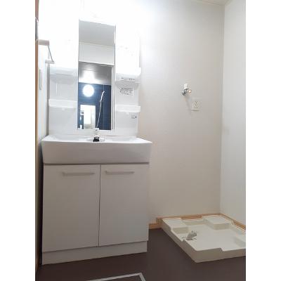 しなの　Ｄ 203【管理NO：1-015762001-02030】 ★家具家電は申し込み後に搬入します★ ★2026年11月上旬入居可能★の物件画像