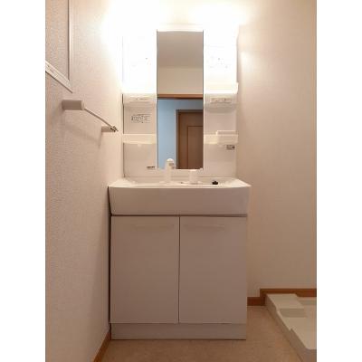 エテルノディーア　Ａ 202【管理NO：1-015211001-02020】 ★家具家電は申し込み後に搬入します★ ★2026年10月下旬入居可能★の物件画像