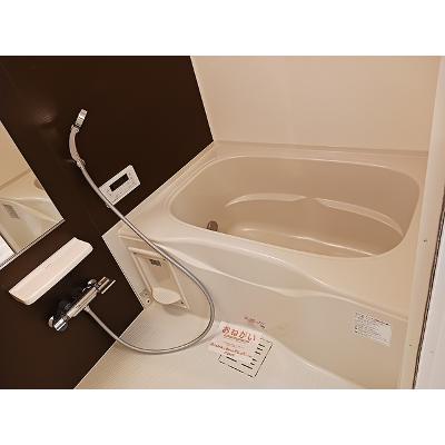 ロータス 201【管理NO：1-024052901-02010】 ★家具家電は申し込み後に搬入します★の物件画像