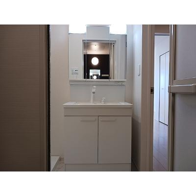 ロータス 201【管理NO：1-024052901-02010】 ★家具家電は申し込み後に搬入します★の物件画像