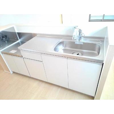 シックス　ストーン 201【管理NO：1-023749301-02010】 ★家具家電は申し込み後に搬入します★ ★2026年10月中旬入居可能★の物件画像