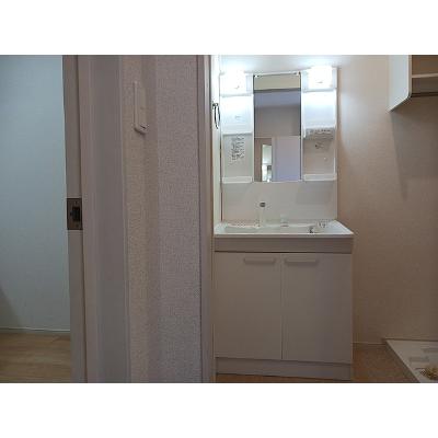 シュエットメゾン 101【管理NO：1-021888301-01010】 ★家具家電は申し込み後に搬入します★の物件画像