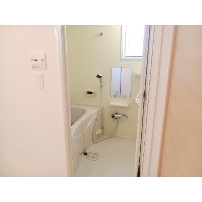 エラン 102【管理NO：1-020991301-01020】 ★家具家電は申し込み後に搬入します★の物件画像