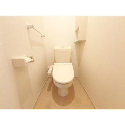 イル　レジーナ　Ⅱ 302【管理NO：1-019770102-03020】 ★家具家電は申し込み後に搬入します★ ★2026年10月下旬入居可能★の物件画像