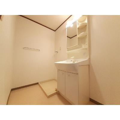 サン天神 203【管理NO：1-012219801-02030】 ★家具家電は申し込み後に搬入します★ ★2026年10月下旬入居可能★の物件画像