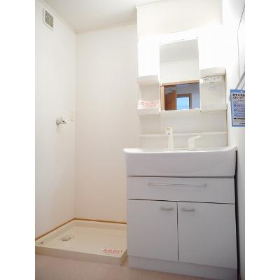 フレスクーラＡ 201【管理NO：1-014050401-02010】 ★家具家電は申し込み後に搬入します★ ★2026年11月上旬入居可能★の物件画像
