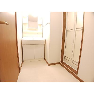 ローズ・アヴェニュー　Ⅱ 202【管理NO：1-010878201-02020】 ★家具家電は申し込み後に搬入します★ ★2026年10月下旬入居可能★の物件画像