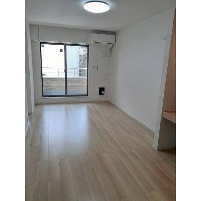 アドラブール 201【管理NO：1-027331301-02010】 ★家具家電は申し込み後に搬入します★ ★2026年11月中旬入居可能★の物件画像