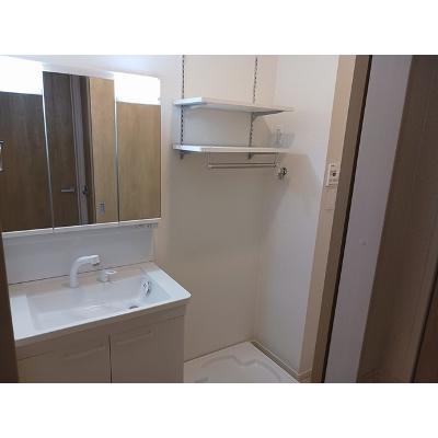 ヴィオラ　Ⅱ 203【管理NO：1-027358502-02030】 ★家具家電は申し込み後に搬入します★ ★2026年11月中旬入居可能★の物件画像