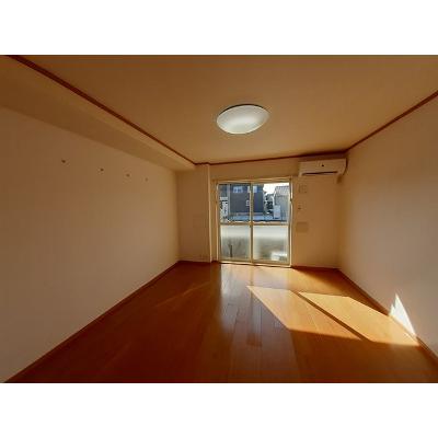 リリーアディクト 101【管理NO：1-013493101-01010】 ★家具家電は申し込み後に搬入します★ ★2026年10月下旬入居可能★の物件画像