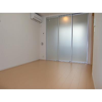 ラフェリア 103【管理NO：1-020670201-01030】 ★家具家電は申し込み後に搬入します★ ★2026年10月中旬入居可能★の物件画像