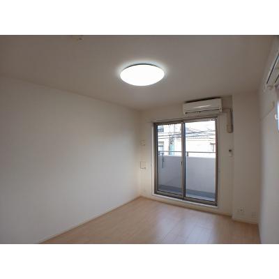 ヒュッゲ 205【管理NO：1-023363501-02040】 ★家具家電は申し込み後に搬入します★ ★2026年12月中旬入居可能★の物件画像