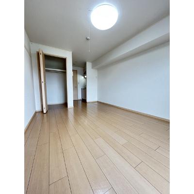 エアリーイースト 207【管理NO：1-015193501-02060】 ★家具家電は申し込み後に搬入します★の物件画像