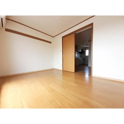 ソレアードガーデンⅠ 202【管理NO：1-007461601-02020】 ★家具家電は申し込み後に搬入します★ ★2026年10月下旬入居可能★の物件画像