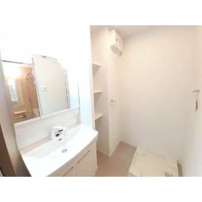 ヴィントミューレ 103【管理NO：1-027380101-01030】 ★家具家電は申し込み後に搬入します★ ★2026年10月下旬入居可能★の物件画像