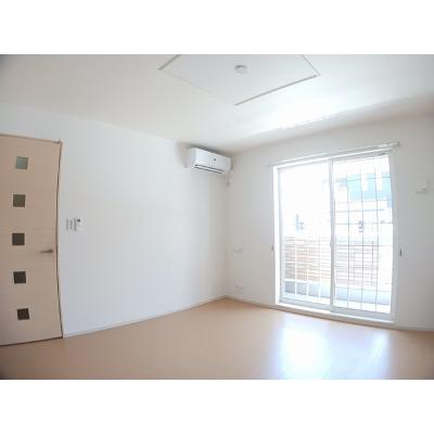 イースト・ヴィラⅢ 101【管理NO：1-017889701-01010】 ★家具家電は申し込み後に搬入します★ ★2026年11月上旬入居可能★の物件画像