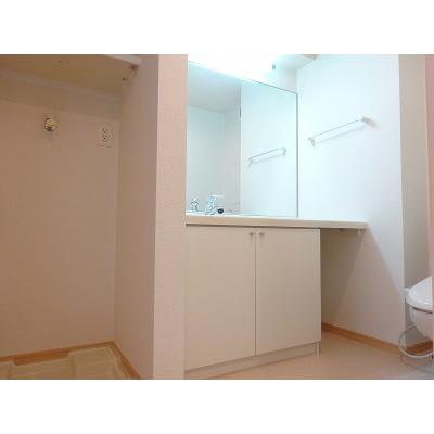 カーサ・モデルノⅡ 206【管理NO：1-016408201-02050】 ★家具家電は申し込み後に搬入します★ ★2026年11月中旬入居可能★の物件画像