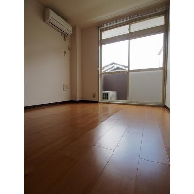 カーサ・ナオ 101【管理NO：1-004918901-01010】 ★家具家電は申し込み後に搬入します★ ★2026年11月上旬入居可能★の物件画像