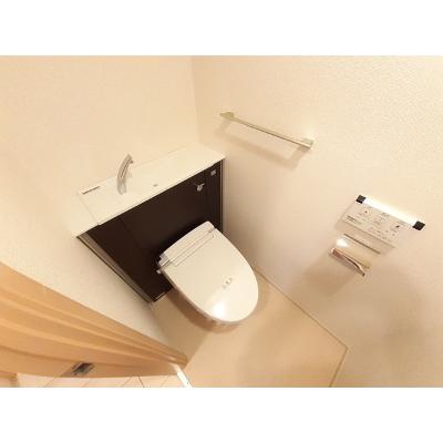 アルヴィータ 301【管理NO：1-019779401-03010】 ★家具家電は申し込み後に搬入します★ ★2026年10月下旬入居可能★の物件画像