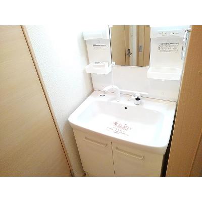アラバスタ 101【管理NO：1-018963202-01010】 ★家具家電は申し込み後に搬入します★ ★2026年10月下旬入居可能★の物件画像