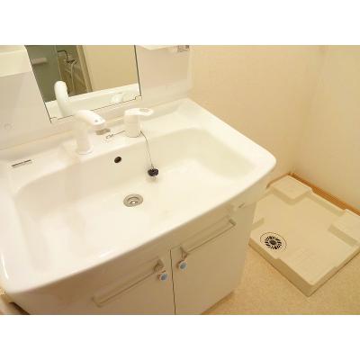 アルンドー・インディカ 201【管理NO：1-016918501-02010】 ★家具家電は申し込み後に搬入します★ ★2026年10月上旬入居可能★の物件画像