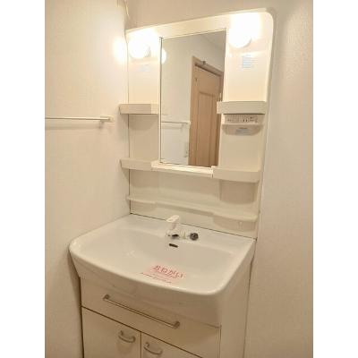 フリーデ・ヴァルト 101【管理NO：1-013330701-01010】 ★家具家電は申し込み後に搬入します★の物件画像