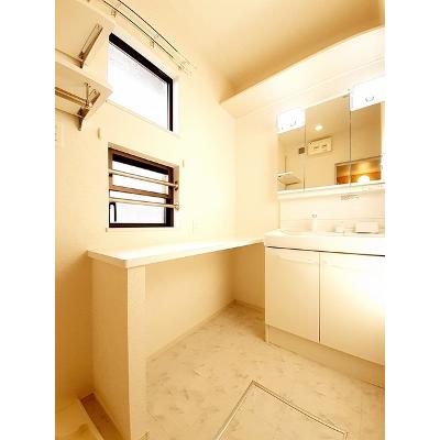 クレメント　Ⅰ 203【管理NO：1-024504501-02030】 ★家具家電は申し込み後に搬入します★の物件画像