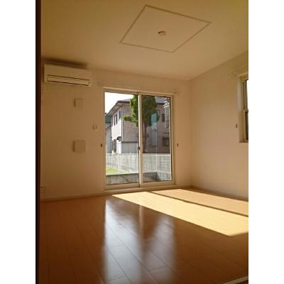 メリー　カレント 105【管理NO：1-017212301-01040】 ★家具家電は申し込み後に搬入します★ ★2026年11月中旬入居可能★の物件画像
