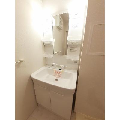 グレイス 205【管理NO：1-023739601-02050】 ★家具家電は申し込み後に搬入します★ ★2026年11月上旬入居可能★の物件画像