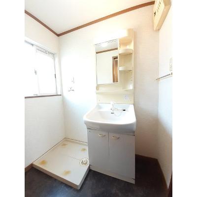 ロジュエクセレ 105【管理NO：1-011155301-01040】 ★家具家電は申し込み後に搬入します★ ★2026年10月下旬入居可能★の物件画像