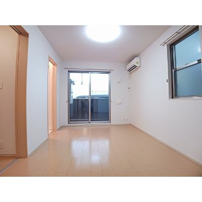 サンシャイン・穴生 103【管理NO：1-018215601-01030】 ★家具家電は申し込み後に搬入します★ ★2026年10月下旬入居可能★の物件画像