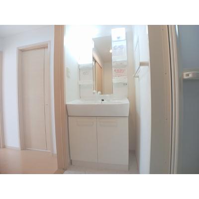 ユニゾン大平Ｂ 201【管理NO：1-015527102-02010】 ★家具家電は申し込み後に搬入します★ ★2026年10月下旬入居可能★の物件画像