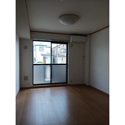 エバーグリーン本宿 105【管理NO：1-012086201-01050】 ★家具家電は申し込み後に搬入します★ ★2026年11月中旬入居可能★の物件画像
