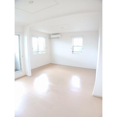 エルヴィスタ 204【管理NO：1-017923201-02040】 ★家具家電は申し込み後に搬入します★ ★2026年11月中旬入居可能★の物件画像