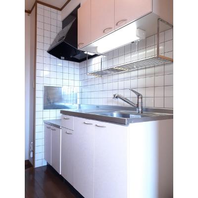サニー徳重 202【管理NO：1-012010401-02020】 ★家具家電は申し込み後に搬入します★ ★2026年10月下旬入居可能★の物件画像