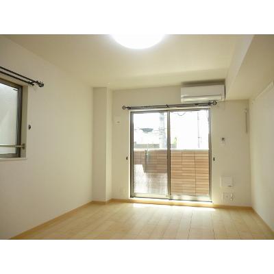 コンフィール 201【管理NO：1-018766801-02010】 ★家具家電は申し込み後に搬入します★ ★2026年11月中旬入居可能★の物件画像