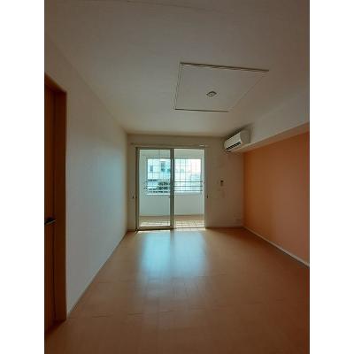 カンポン　パラダイス 202【管理NO：1-018396301-02020】 ★家具家電は申し込み後に搬入します★ ★2026年10月下旬入居可能★の物件画像