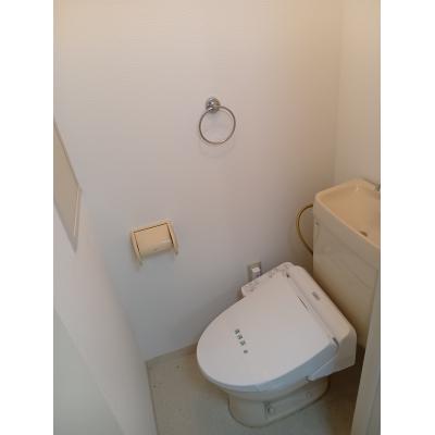 KIT【金沢駅徒歩15分♪】Wi-Fi無料☆バストイレ別☆駐車場有　GI0111の物件画像