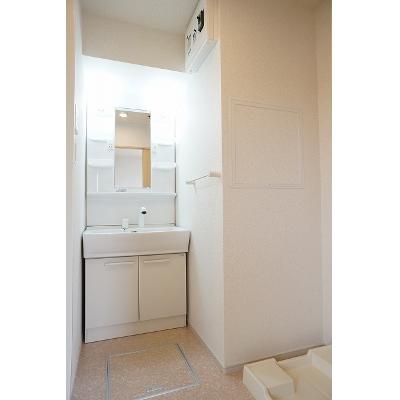 ファイン　ブリーズ 301【管理NO：1-018545701-03010】 ★家具家電は申し込み後に搬入します★ ★2026年10月上旬入居可能★の物件画像