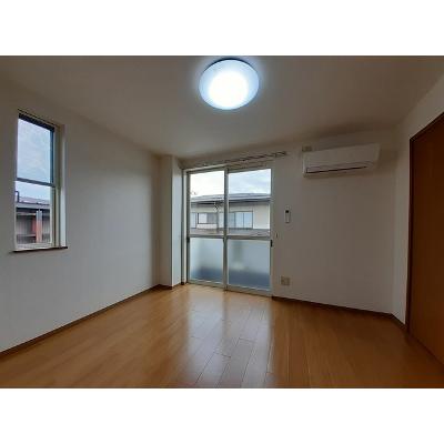 シュトラーセ 205【管理NO：1-010776601-02040】 ★家具家電は申し込み後に搬入します★ ★2026年10月下旬入居可能★の物件画像